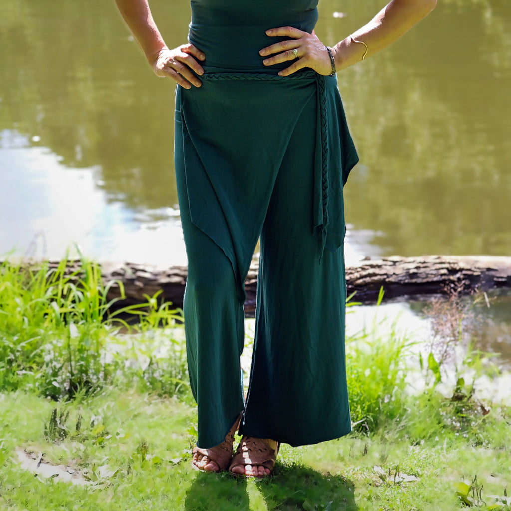 Aphrodite Goddess Pant in FOREST GREEN, Size SMALL